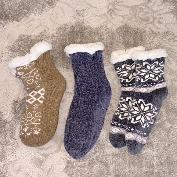 NWOT slipper sock bundle - Picture 2 of 3